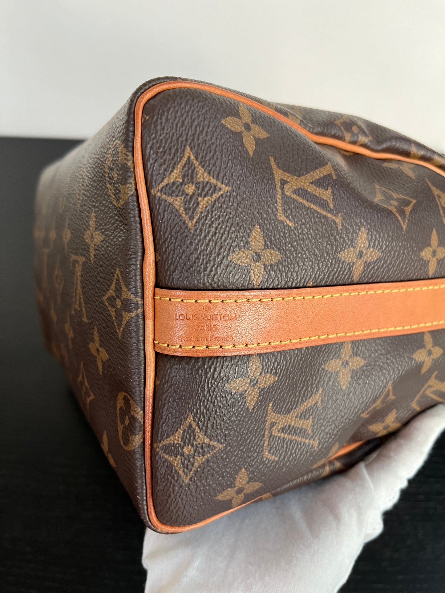 Louis Vuitton Speedy Bandoulière 25 Monogram WITHOUT LOCK & KEYS