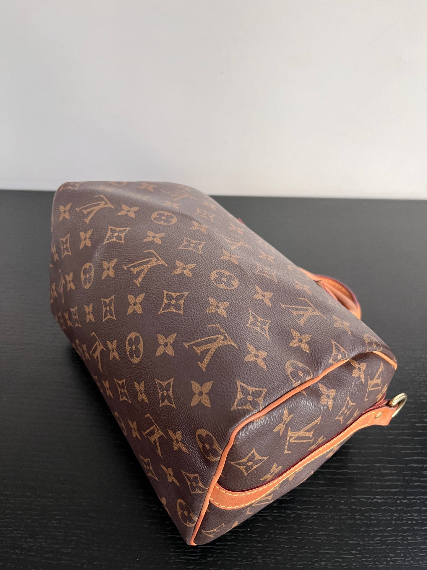 Louis Vuitton Speedy Bandoulière 25 Monogram WITHOUT LOCK & KEYS