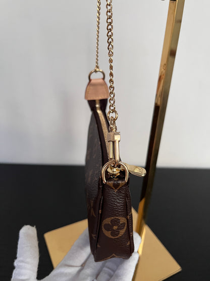 Louis Vuitton Monogram Mini Pochette Accessoires