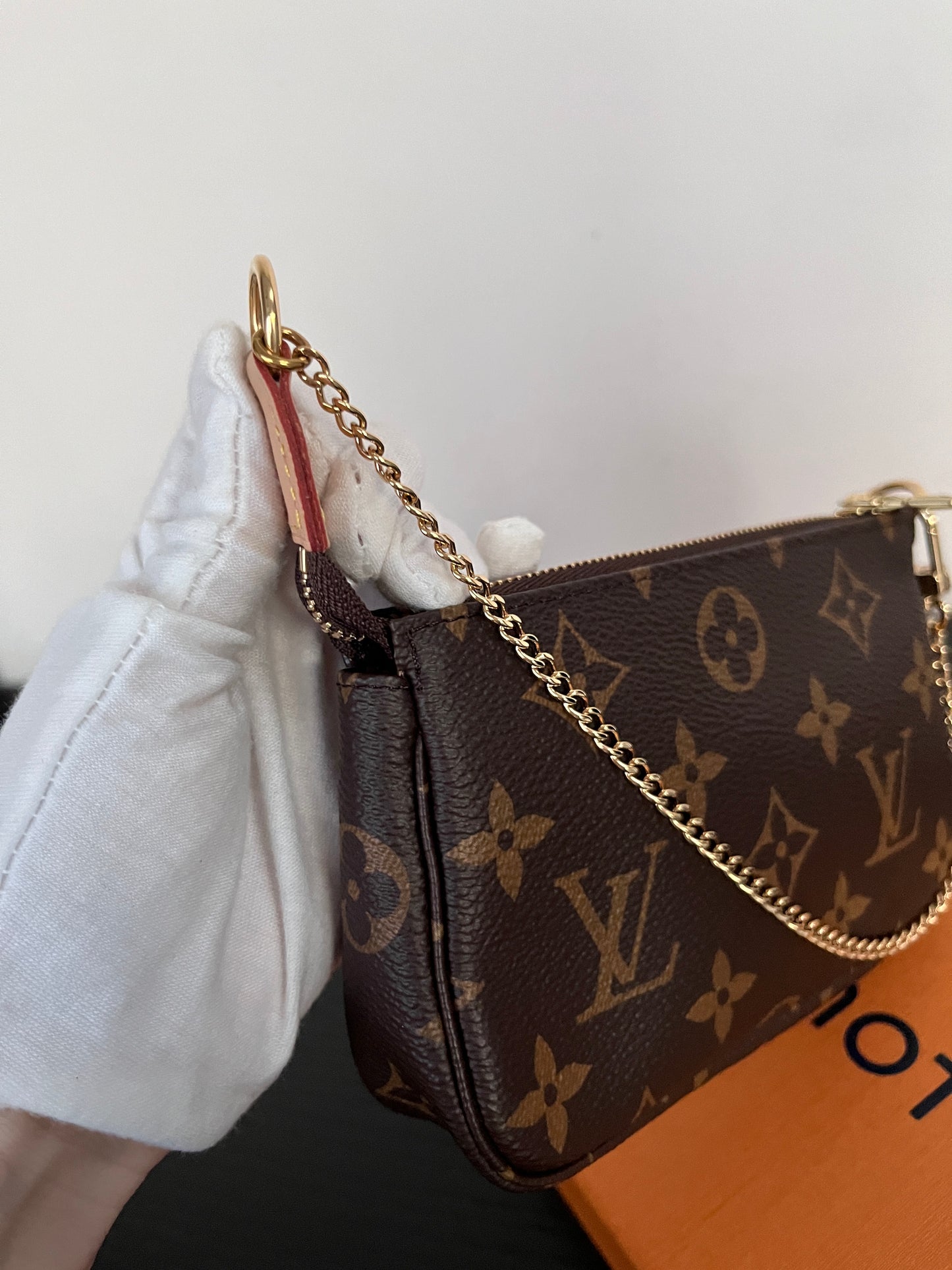 Louis Vuitton Monogram Mini Pochette Accessoires