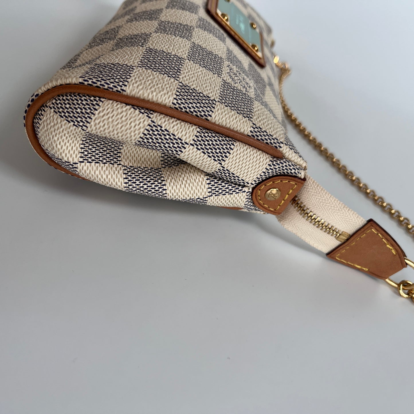 Louis Vuitton Eva PM Damier Azur Clutch