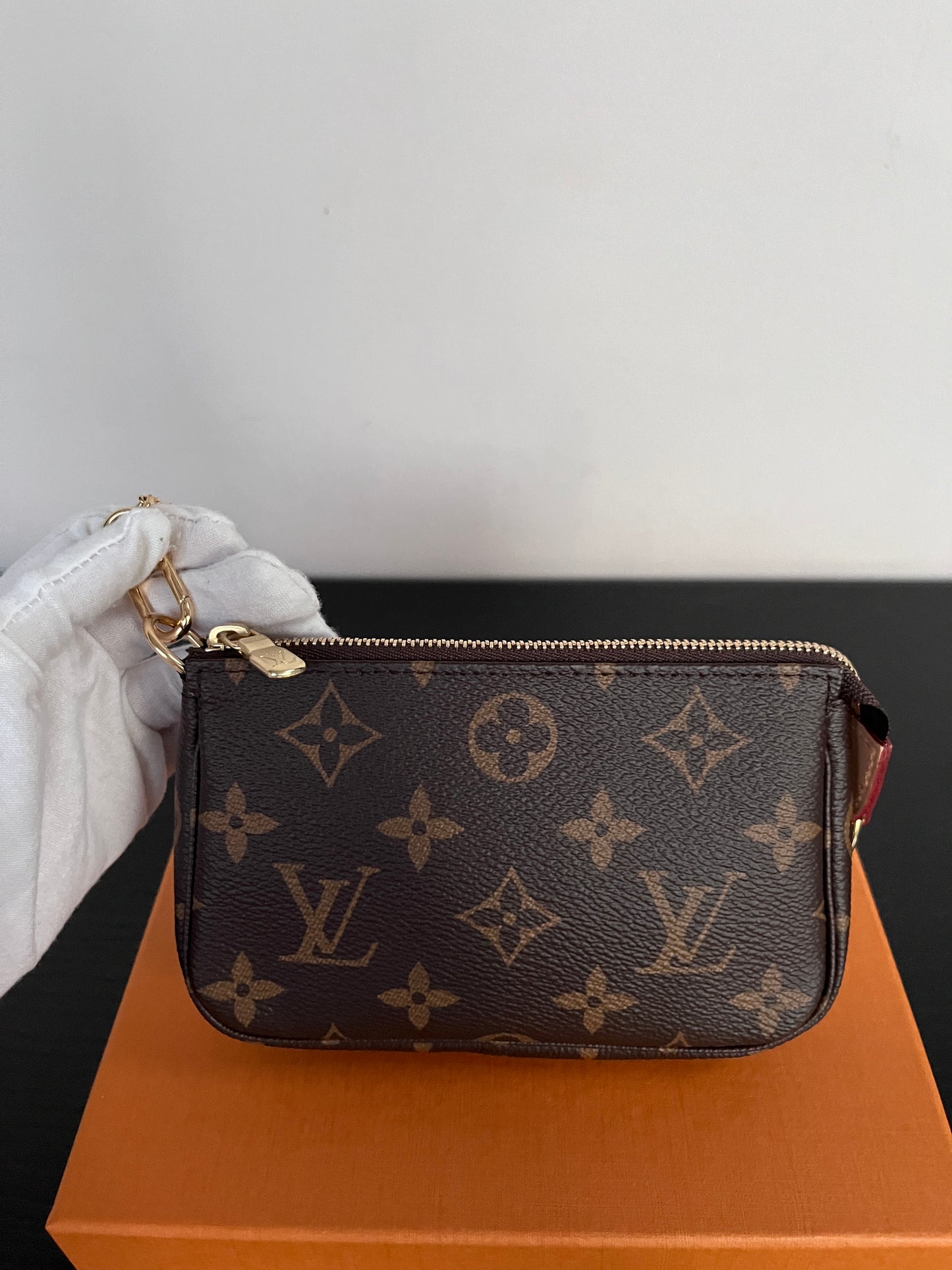 Louis Vuitton Monogram Mini Pochette Accessoires