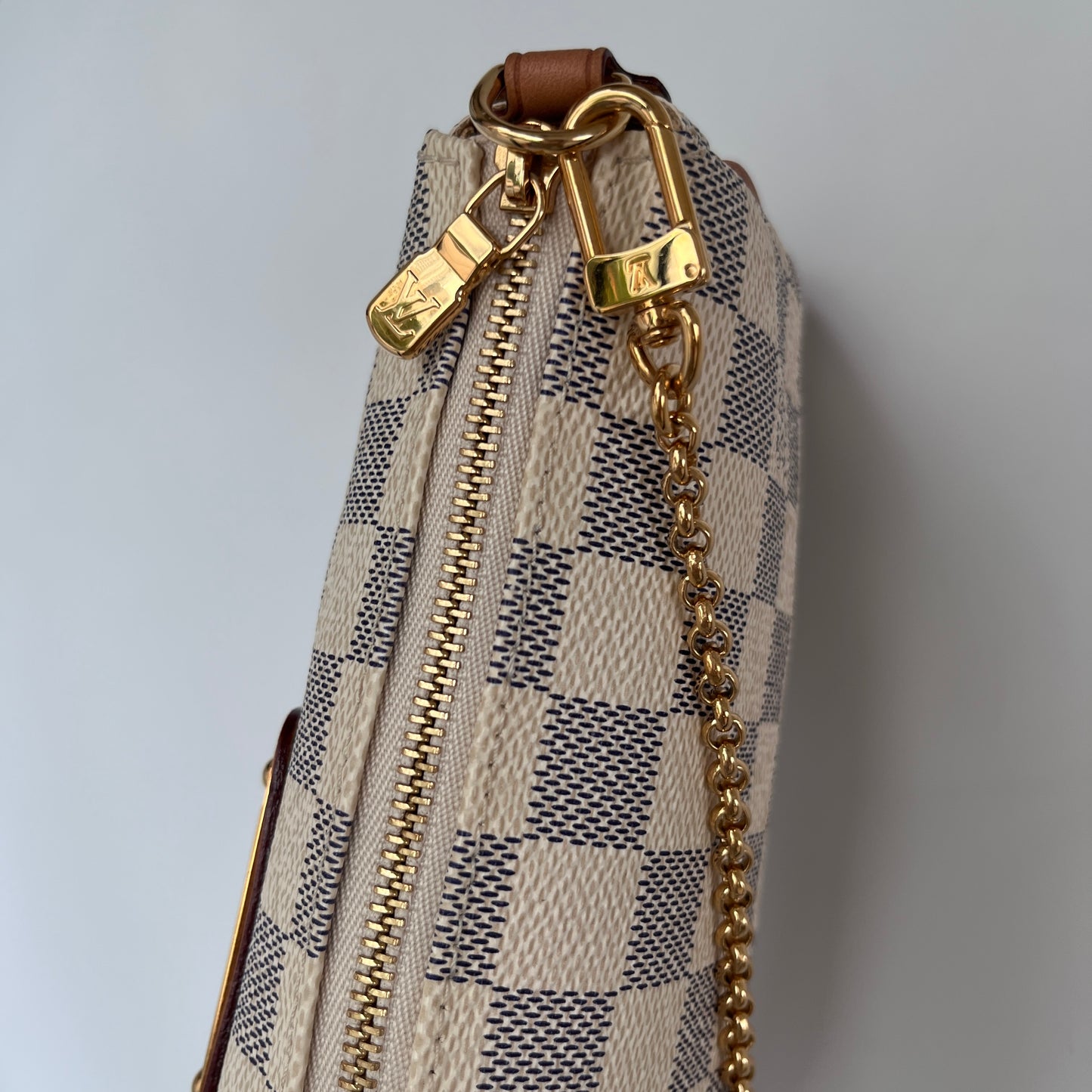 Louis Vuitton Eva PM Damier Azur Clutch