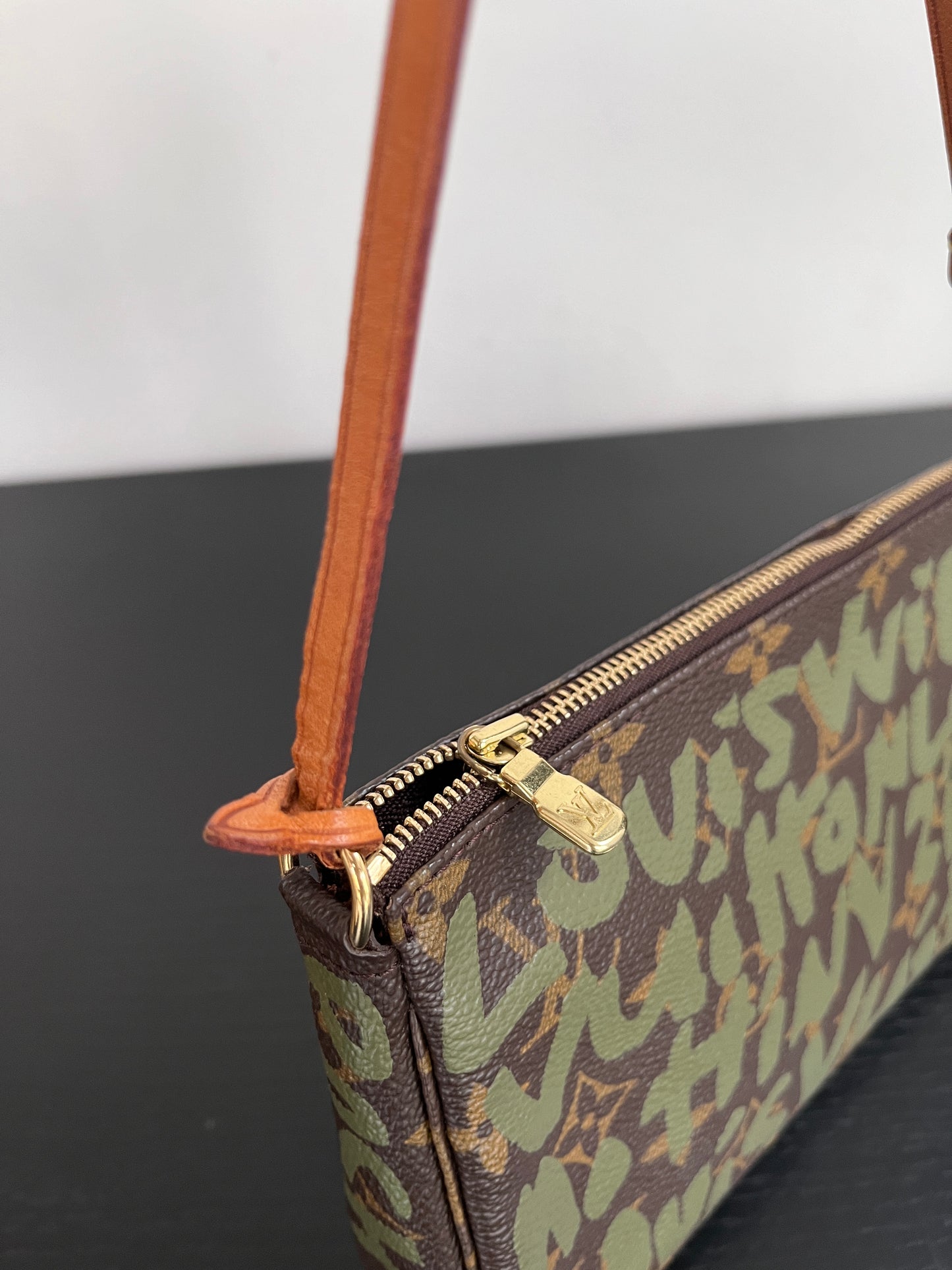 Louis Vuitton x Stephen Sprouse Kaki Monogram Graffiti Pochette