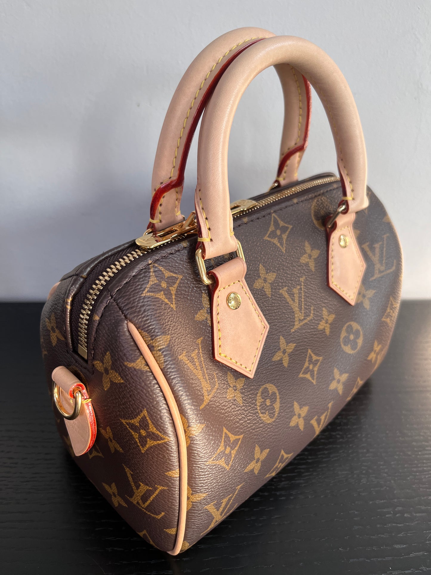 Louis Vuitton Speedy Bandoulière 20 Monogram NO LOCK & KEYS