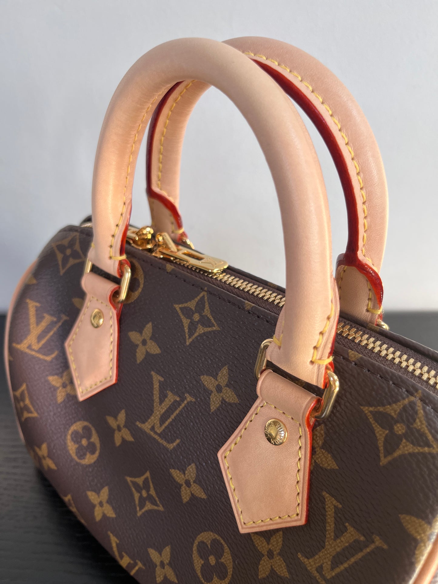 Louis Vuitton Speedy Bandoulière 20 Monogram NO LOCK & KEYS