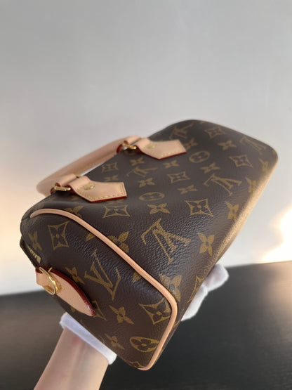 Louis Vuitton Speedy Bandoulière 20 Monogram NO LOCK & KEYS