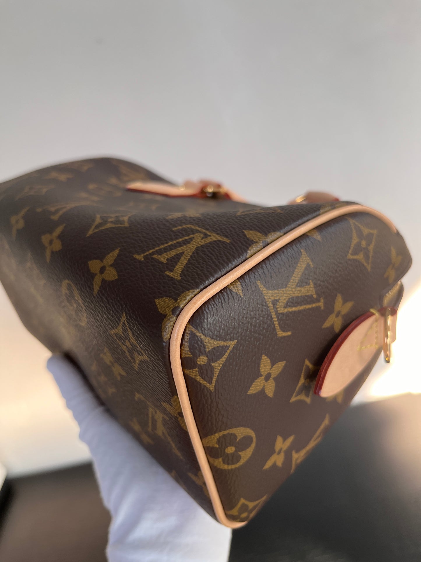 Louis Vuitton Speedy Bandoulière 20 Monogram NO LOCK & KEYS