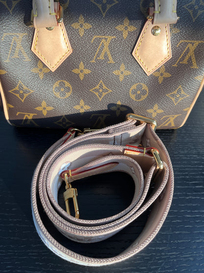 Louis Vuitton Speedy Bandoulière 20 Monogram NO LOCK & KEYS