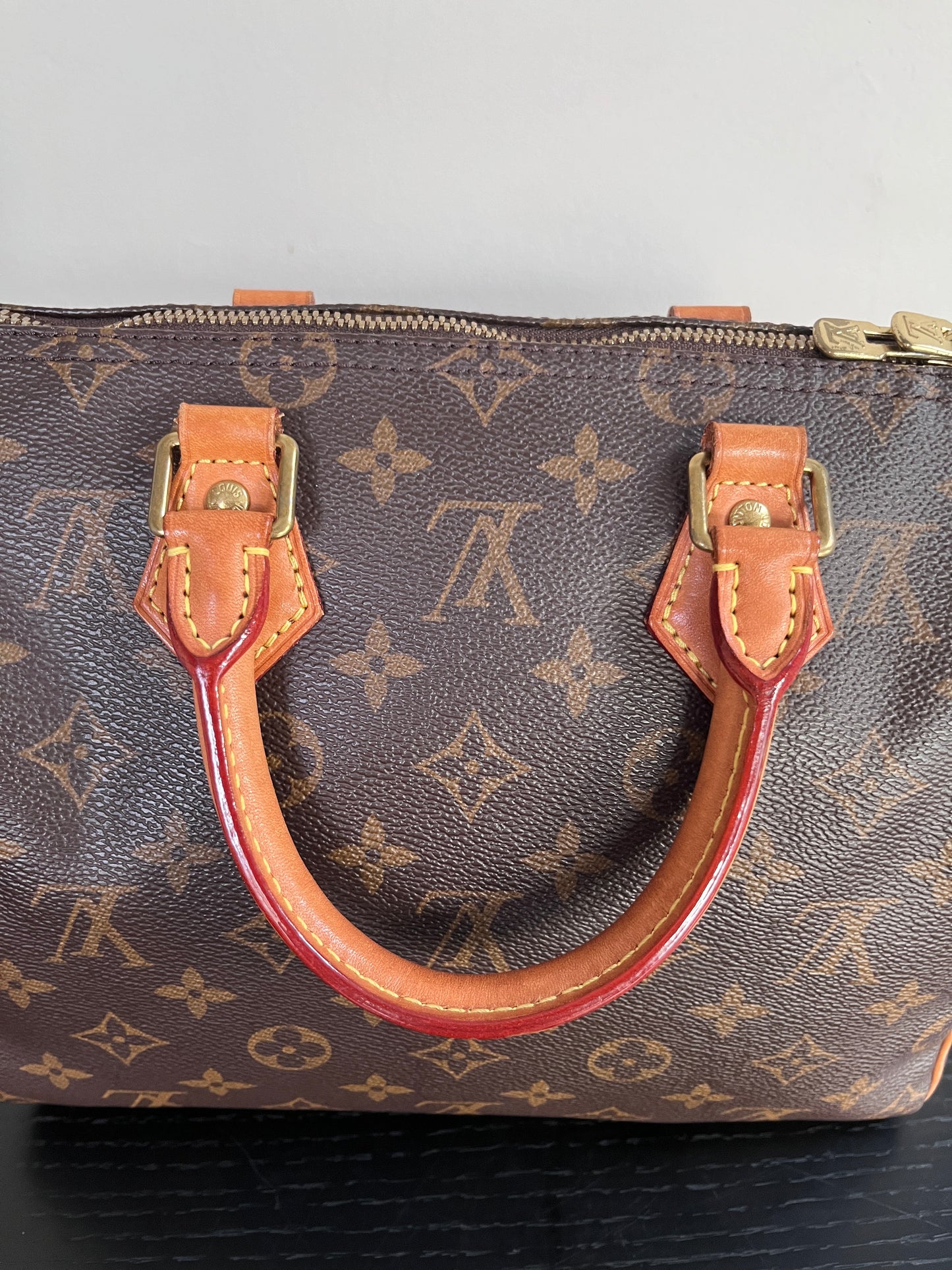 Louis Vuitton Speedy Bandoulière 25 Monogram Microchipped