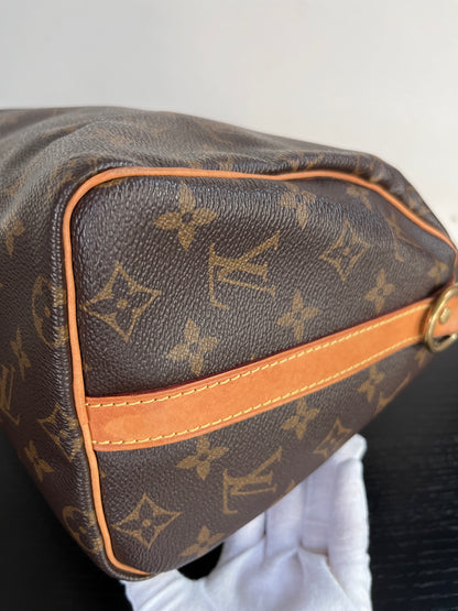 Louis Vuitton Speedy Bandoulière 25 Monogram Microchipped