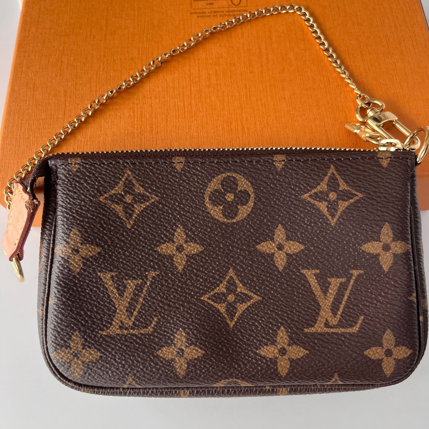 Louis Vuitton 2024 Mini Pochette Accessoires