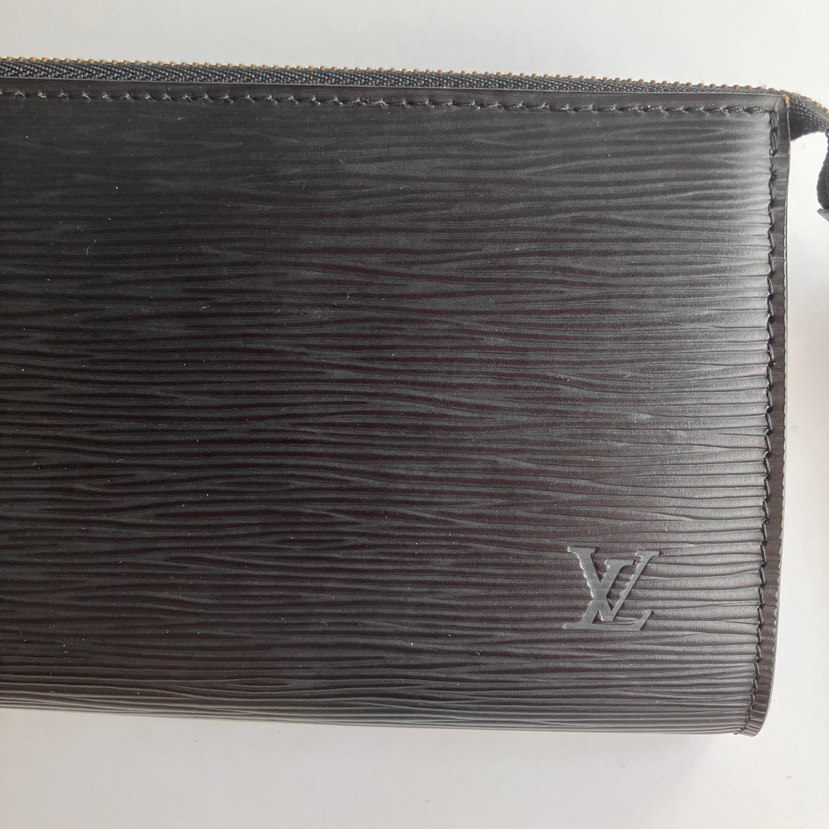 Louis Vuitton Vintage Epi Noir Pochette Accessories