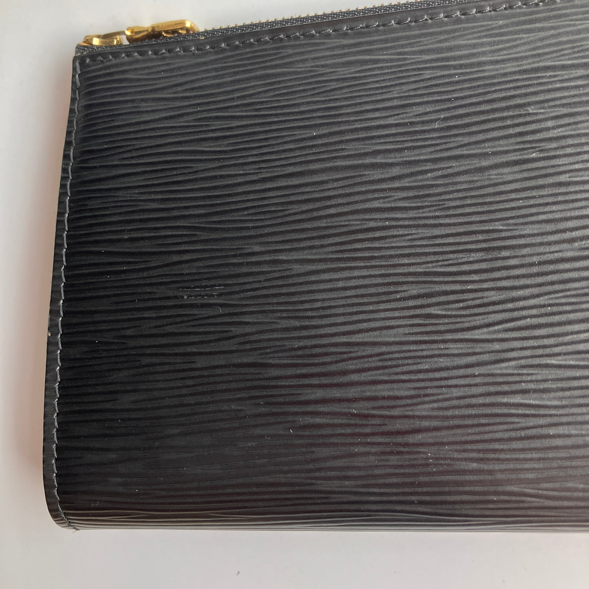 Louis Vuitton Vintage Epi Noir Pochette Accessories