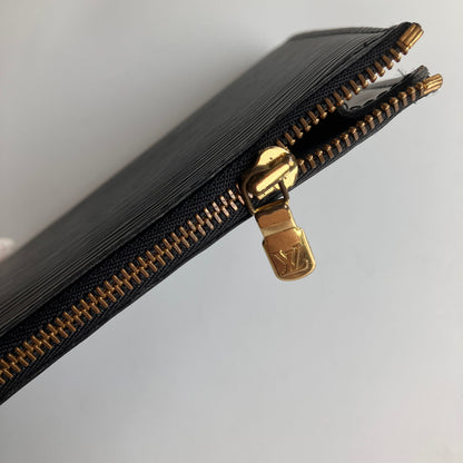 Louis Vuitton Vintage Epi Noir Pochette Accessories