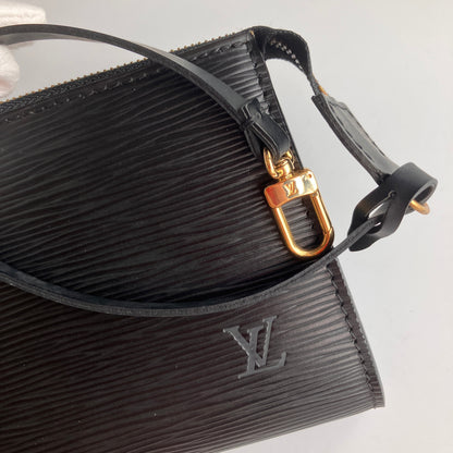 Louis Vuitton Vintage Epi Noir Pochette Accessories