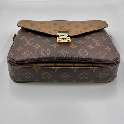 Louis Vuitton Monogram Métis Reverse Pochette