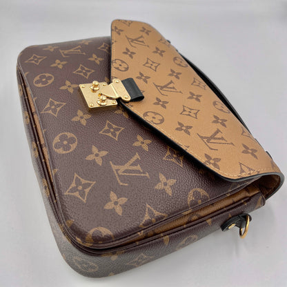 Louis Vuitton Monogram Métis Reverse Pochette