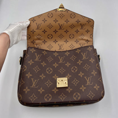 Louis Vuitton Monogram Métis Reverse Pochette