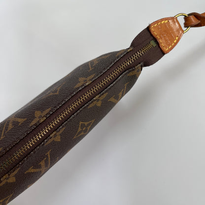 Louis Vuitton Vintage Monogram Pochette/ Pouch
