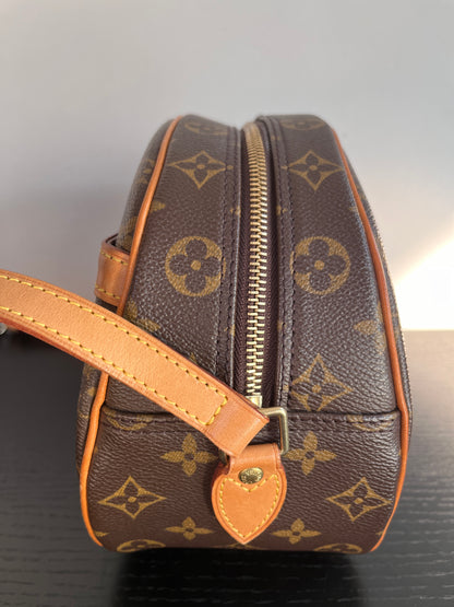 Louis Vuitton Vintage Blois Monogram Crossbody Bag