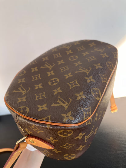 Louis Vuitton Vintage Blois Monogram Crossbody Bag