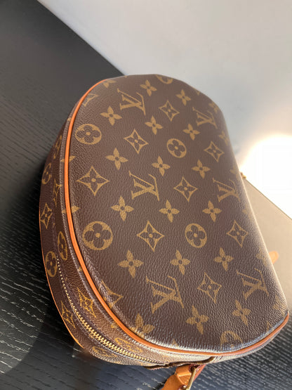 Louis Vuitton Vintage Blois Monogram Crossbody Bag