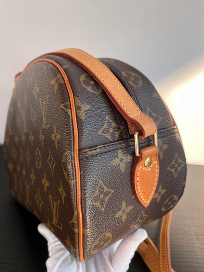 Louis Vuitton Vintage Blois Monogram Crossbody Bag