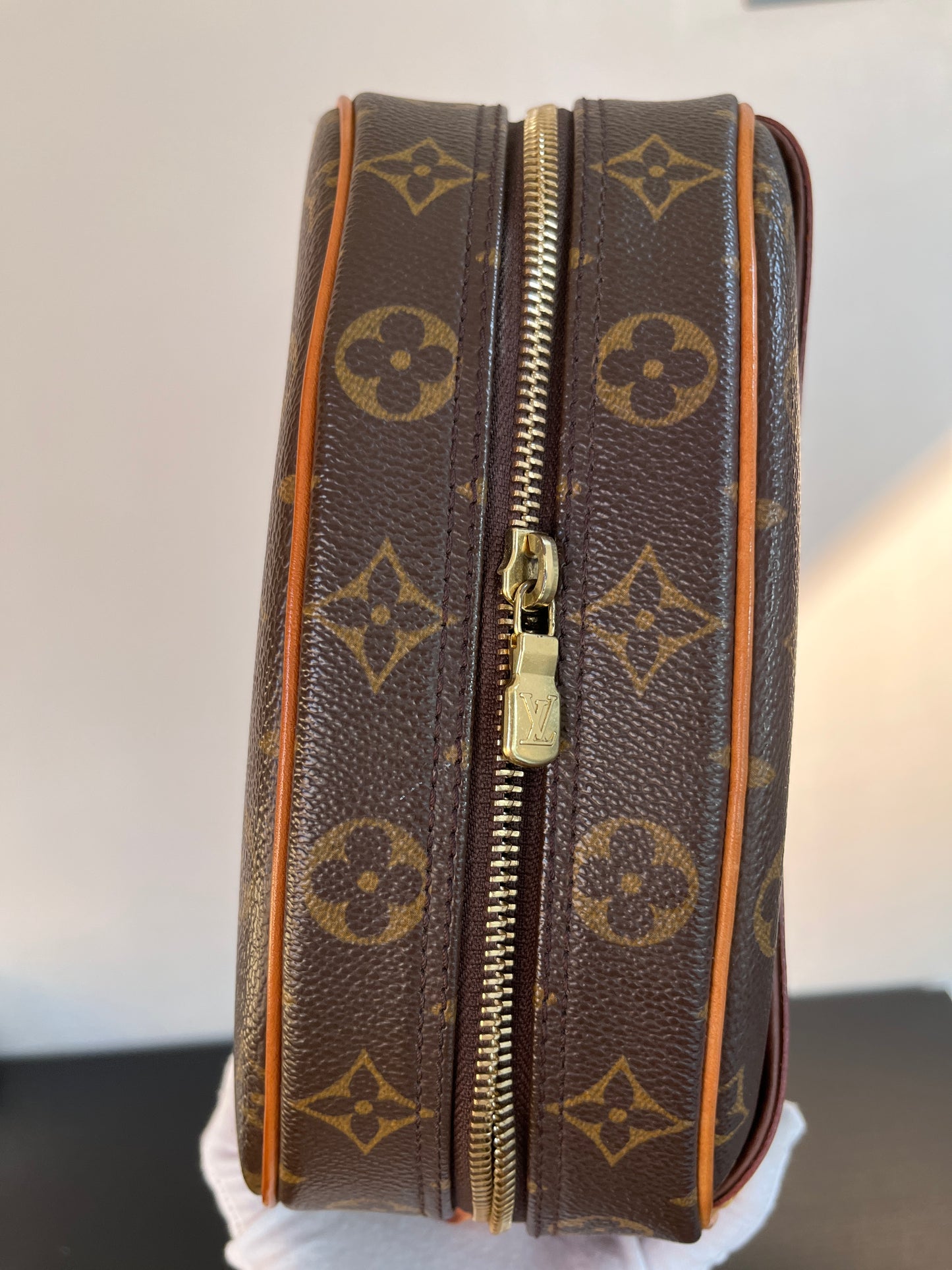 Louis Vuitton Vintage Blois Monogram Crossbody Bag