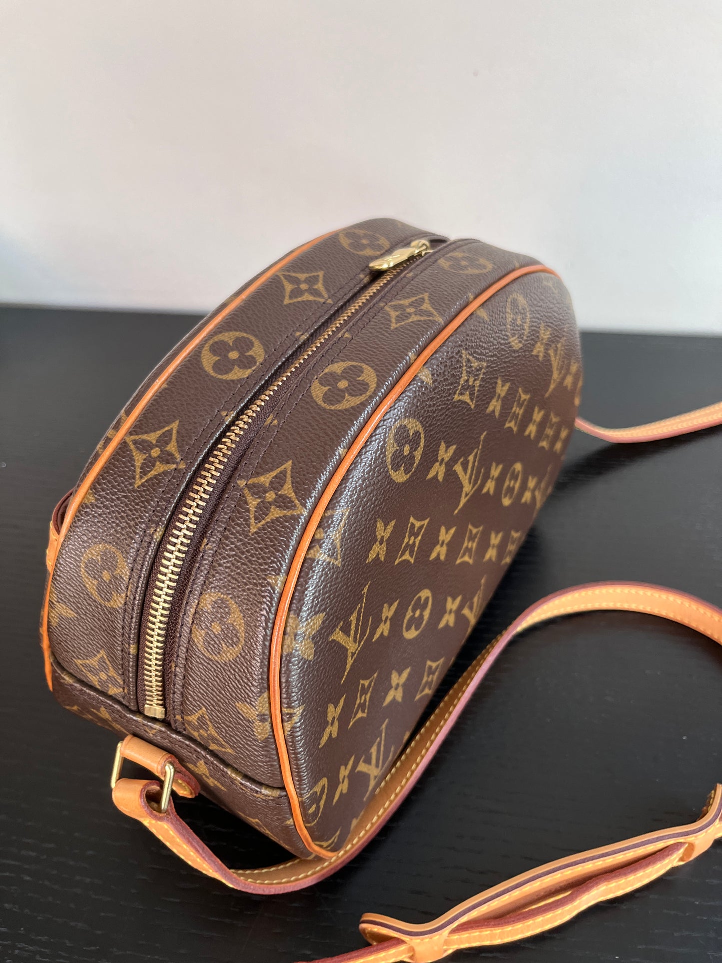 Louis Vuitton Vintage Blois Monogram Crossbody Bag