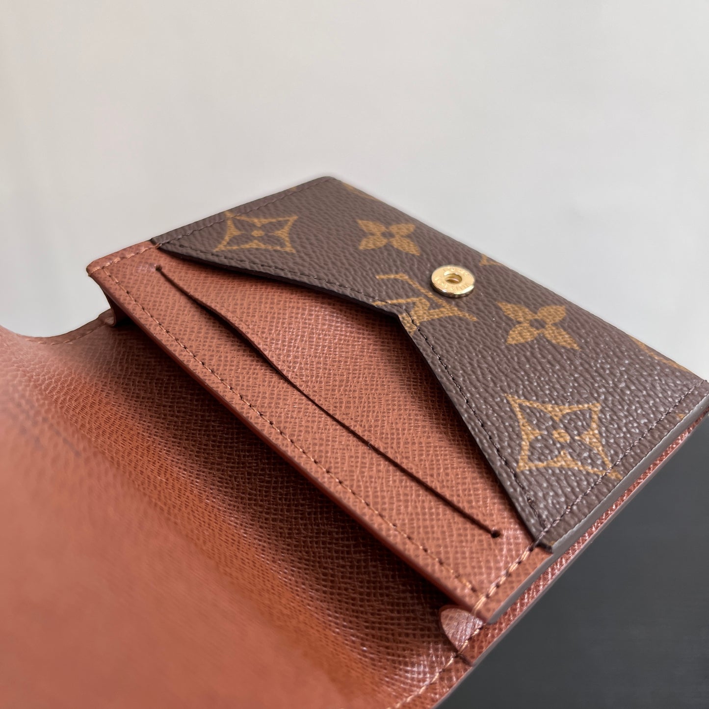 Louis Vuitton Monogram Enveloppe Carte De Visite