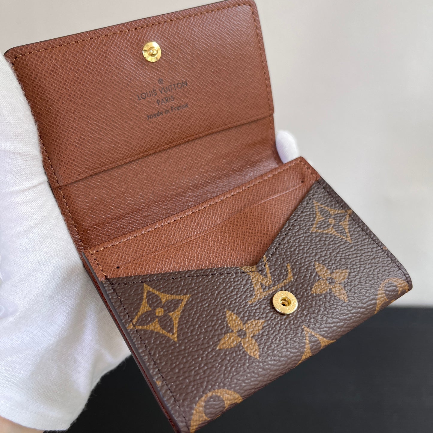 Louis Vuitton Monogram Enveloppe Carte De Visite