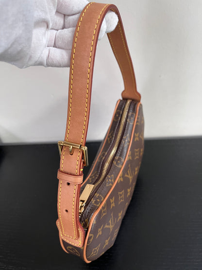 Louis Vuitton Croissant PM Shoulder Bag