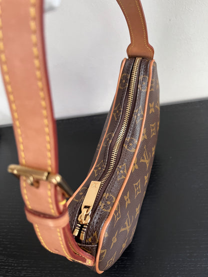 Louis Vuitton Croissant PM Shoulder Bag