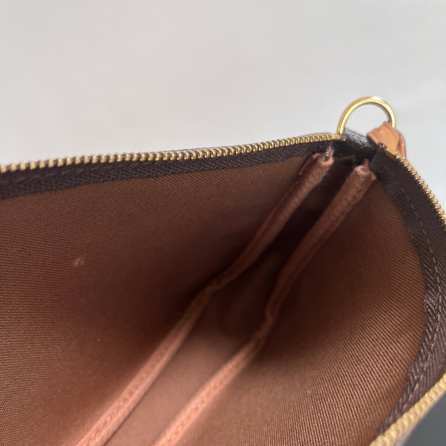 Louis Vuitton Vintage Pochette Monogram