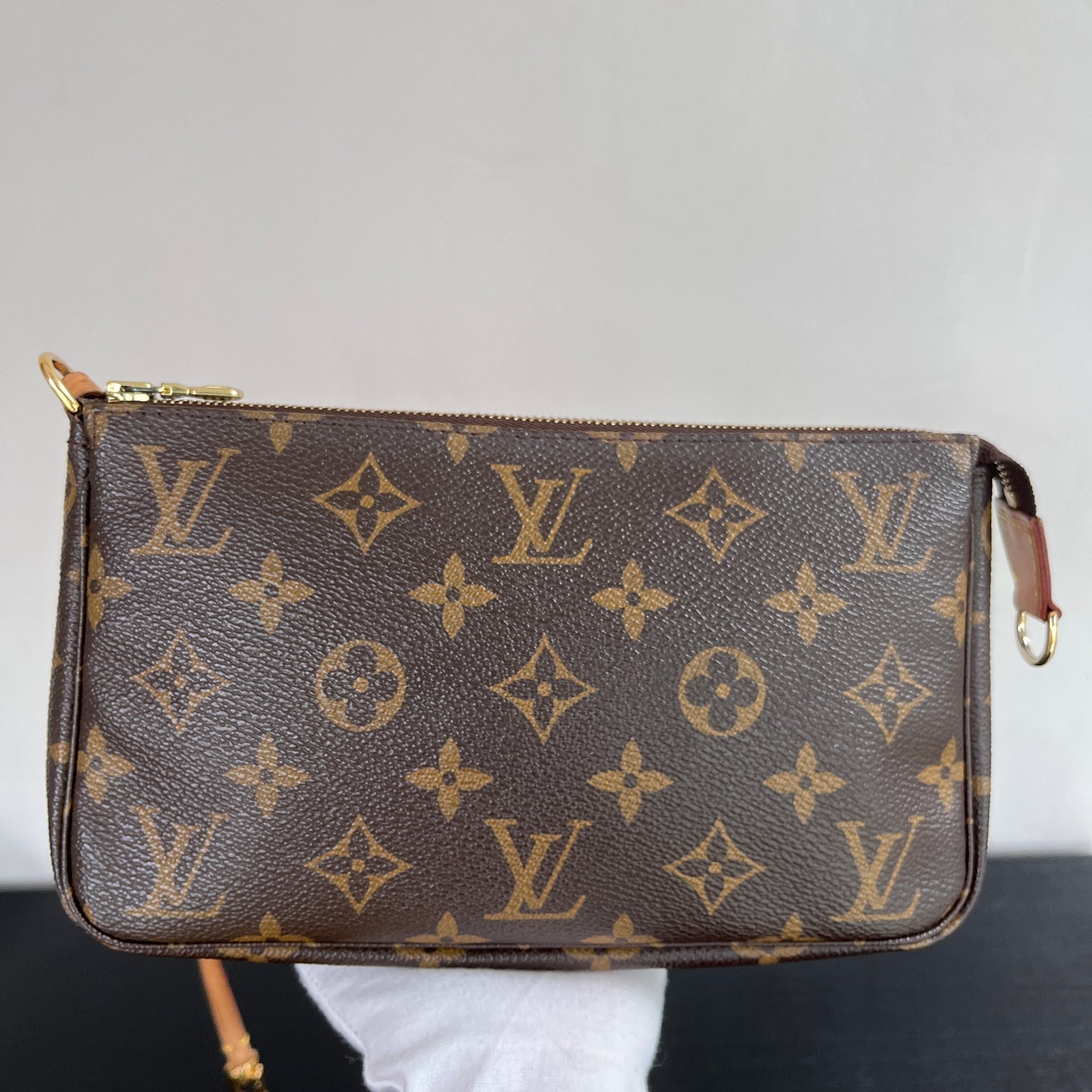 Louis Vuitton Vintage Pochette Monogram