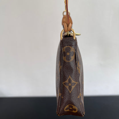 Louis Vuitton Vintage Pochette Monogram