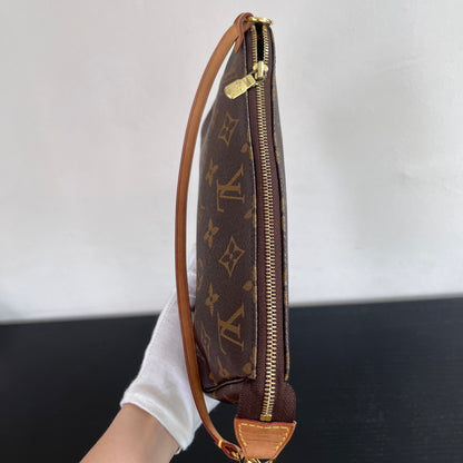 Louis Vuitton Vintage Pochette Monogram