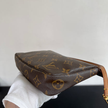 Louis Vuitton Vintage Pochette Monogram