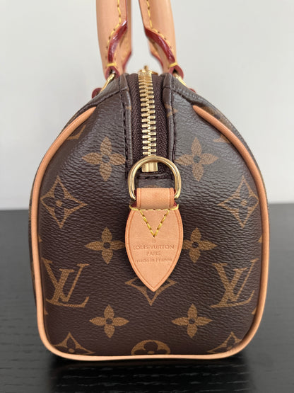 Louis Vuitton Speedy Bandoulière 20 Monogram NO LOCK & KEYS