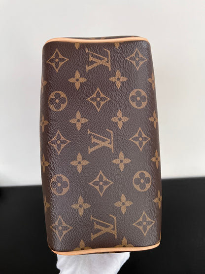 Louis Vuitton Speedy Bandoulière 20 Monogram NO LOCK & KEYS