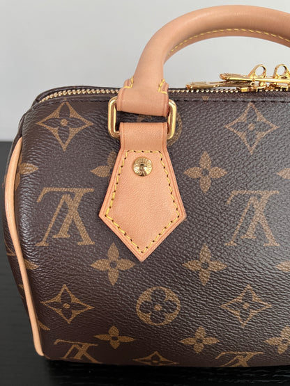 Louis Vuitton Speedy Bandoulière 20 Monogram NO LOCK & KEYS