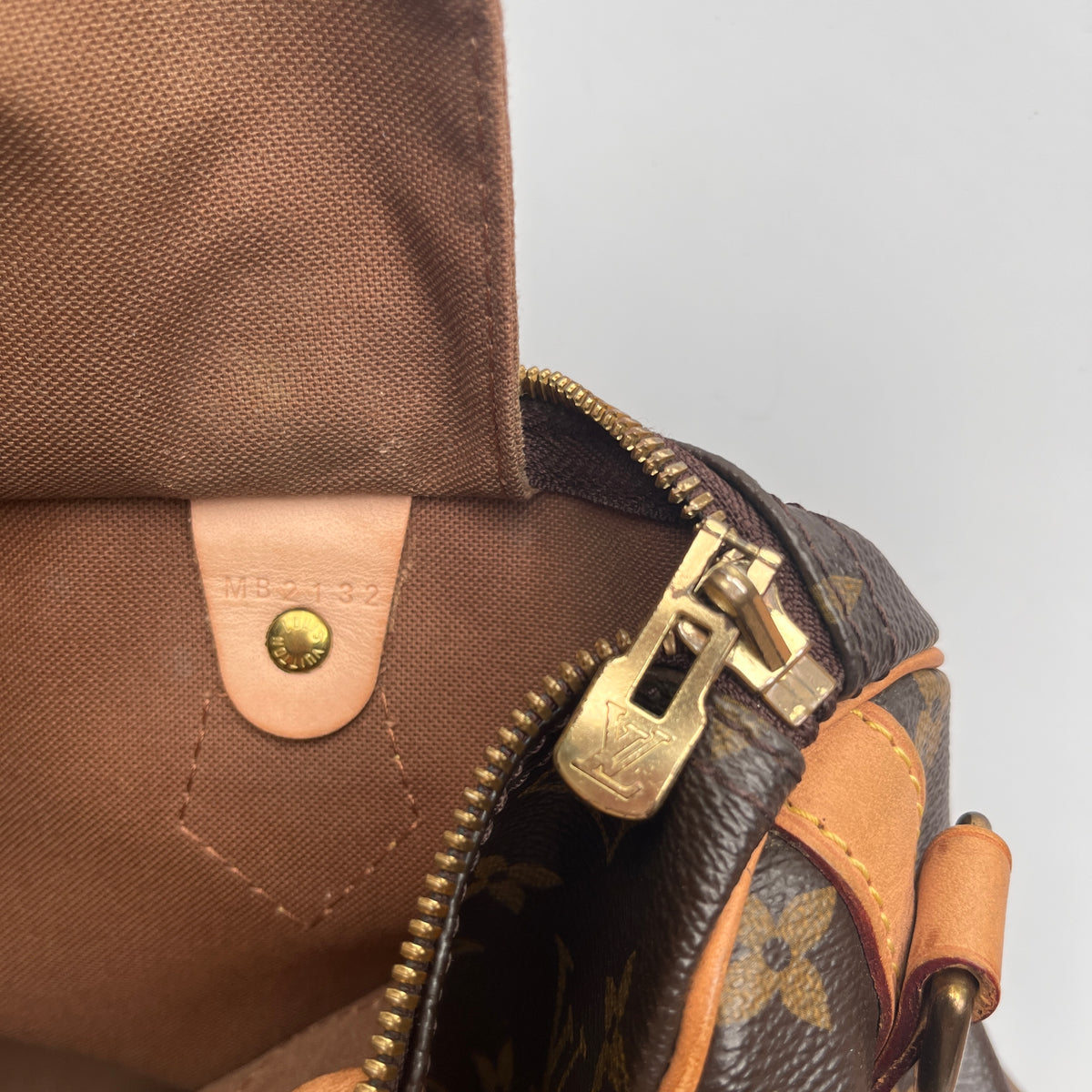 Louis Vuitton Speedy Bandoulière 30 Monogram Crossbody Bag