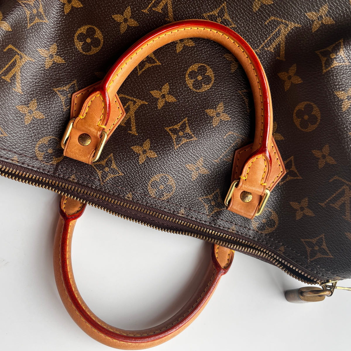 Louis Vuitton Speedy Bandoulière 30 Monogram Crossbody Bag