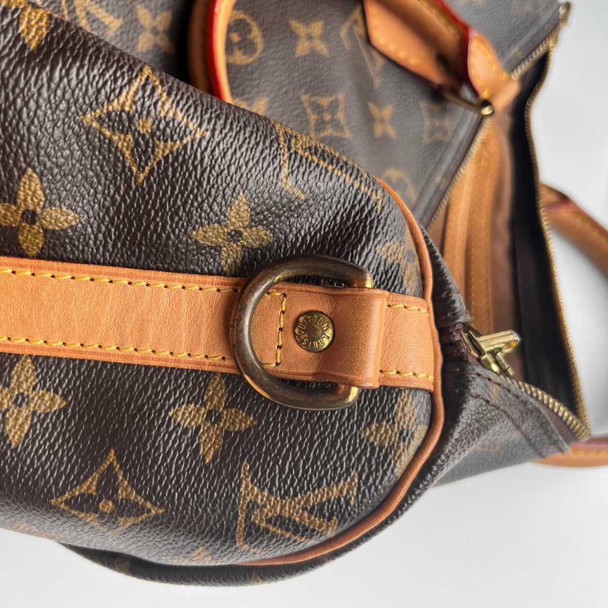 Louis Vuitton Speedy Bandoulière 30 Monogram Crossbody Bag