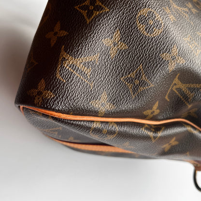 Louis Vuitton Speedy Bandoulière 30 Monogram Crossbody Bag