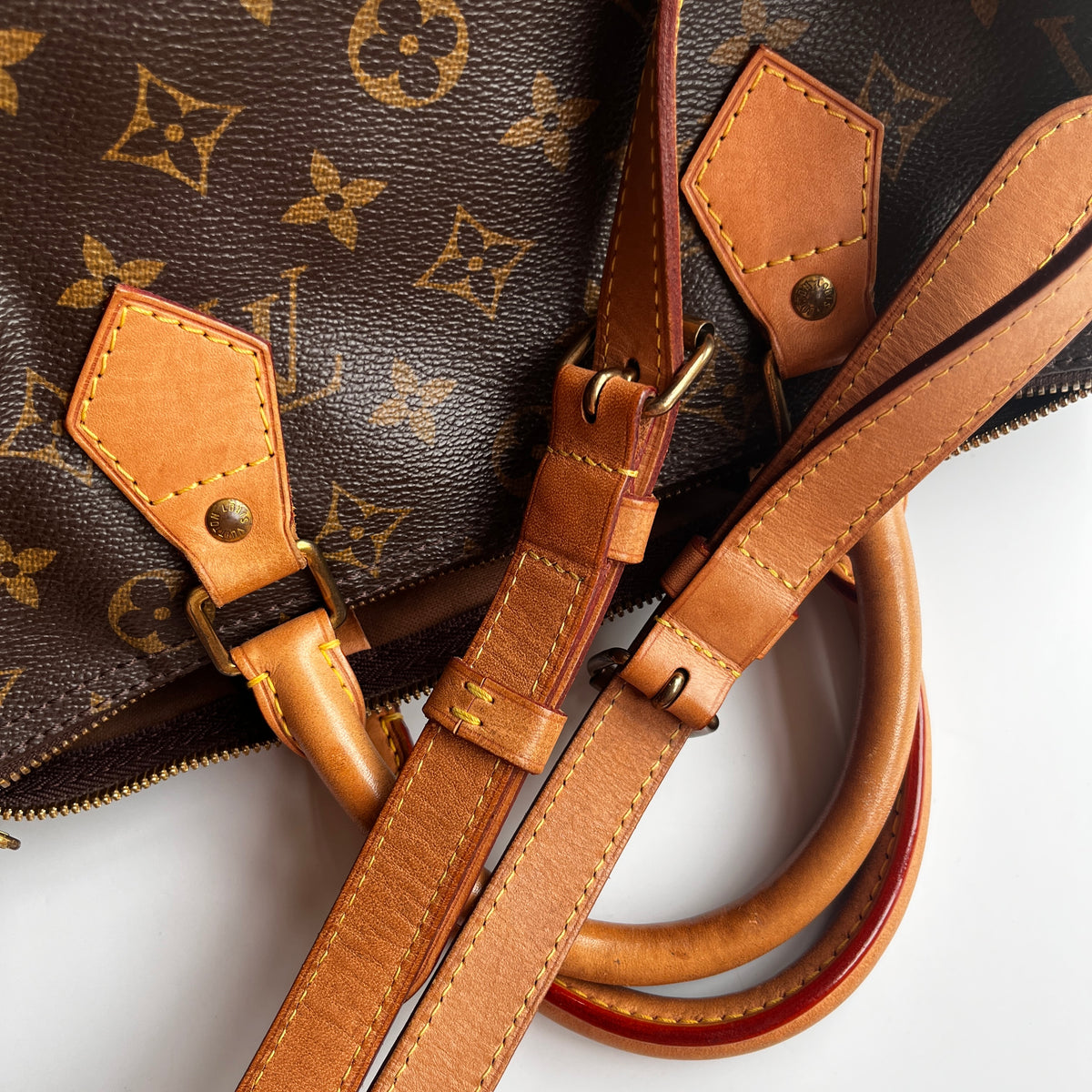Louis Vuitton Speedy Bandoulière 30 Monogram Crossbody Bag