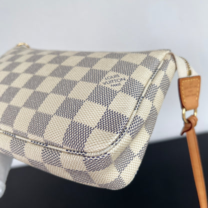 Louis Vuitton Pochette Damier Azur