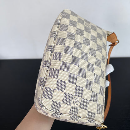 Louis Vuitton Pochette Damier Azur