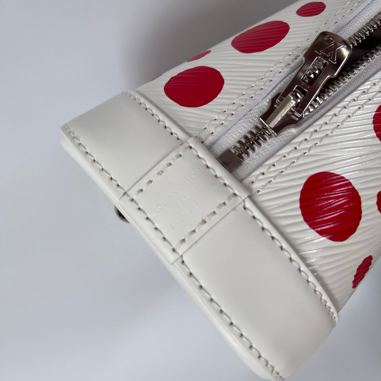 Louis Vuitton x Yayoi Kusama White Alma BB Epi
